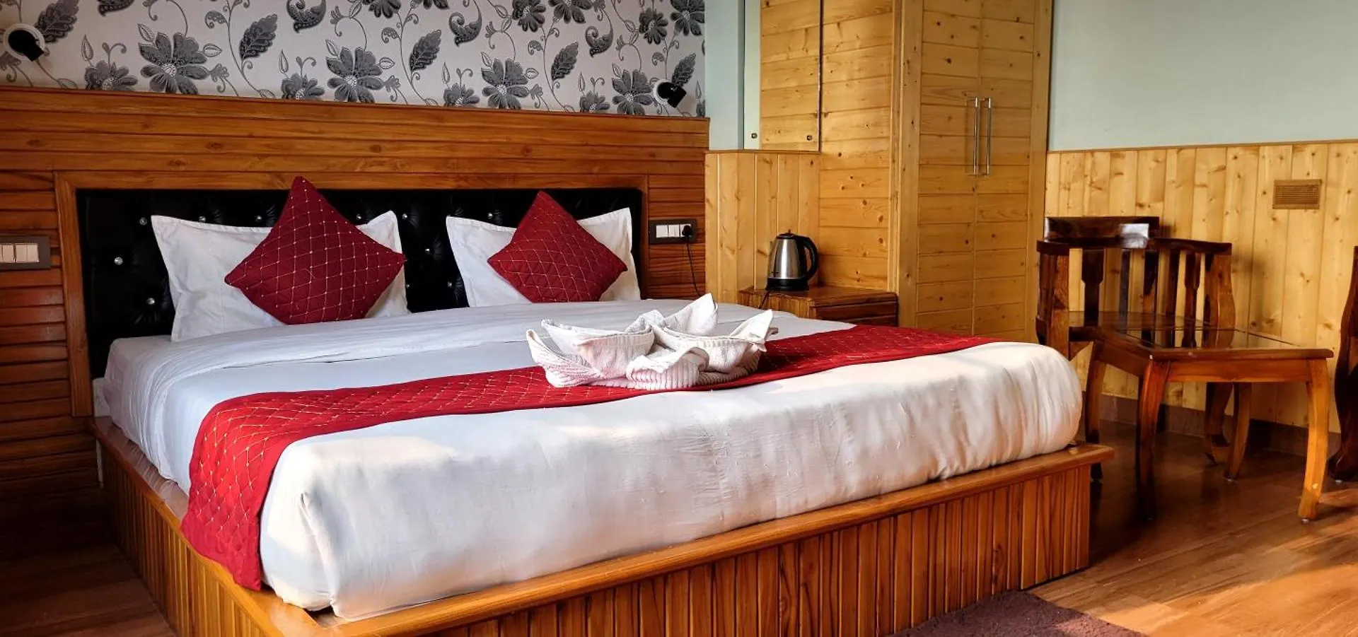 Hotel Hill View A Family Hotel Shimla India